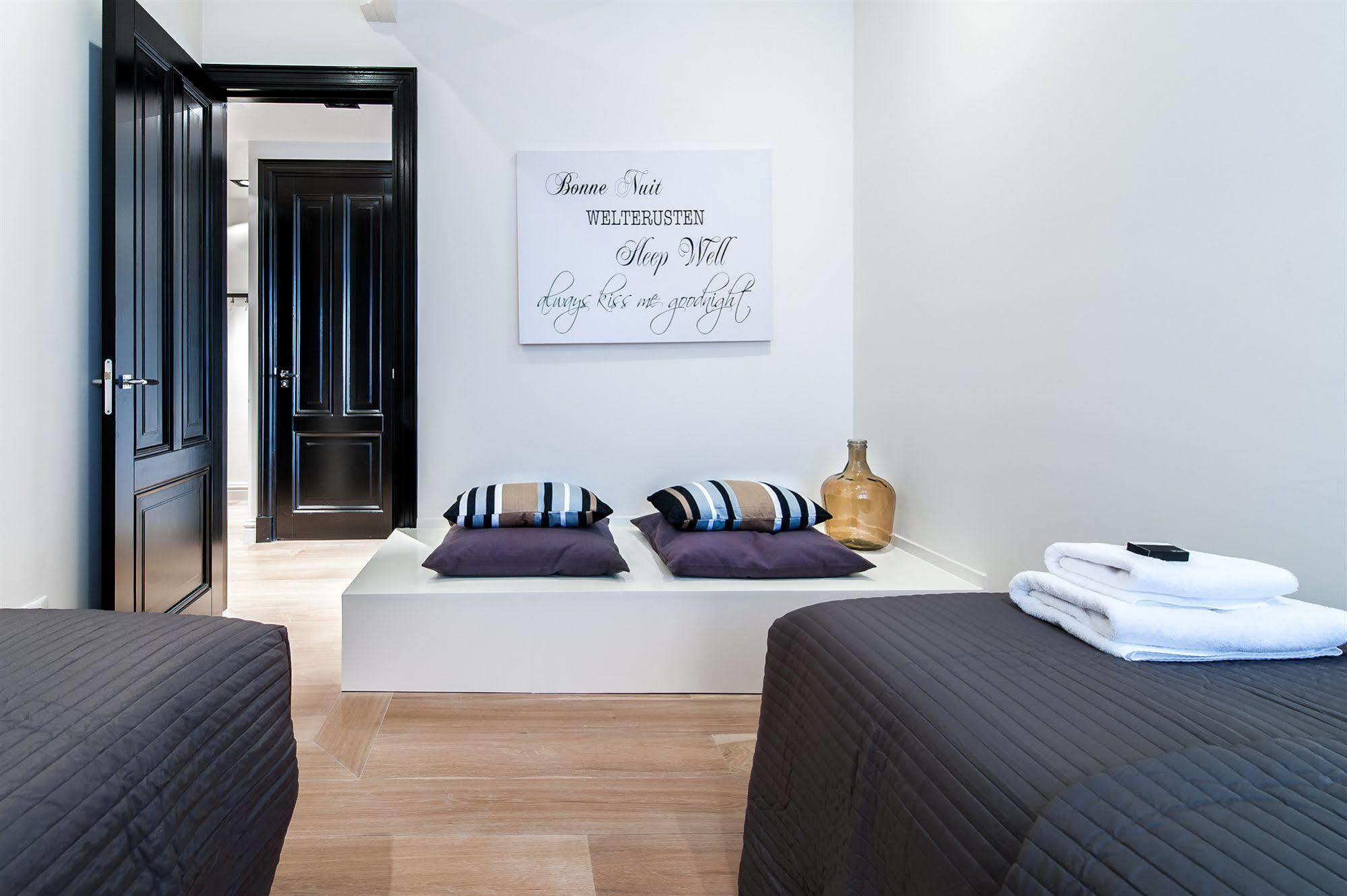 Short Stay Group Tropen Serviced Apartments Amszterdam Kültér fotó