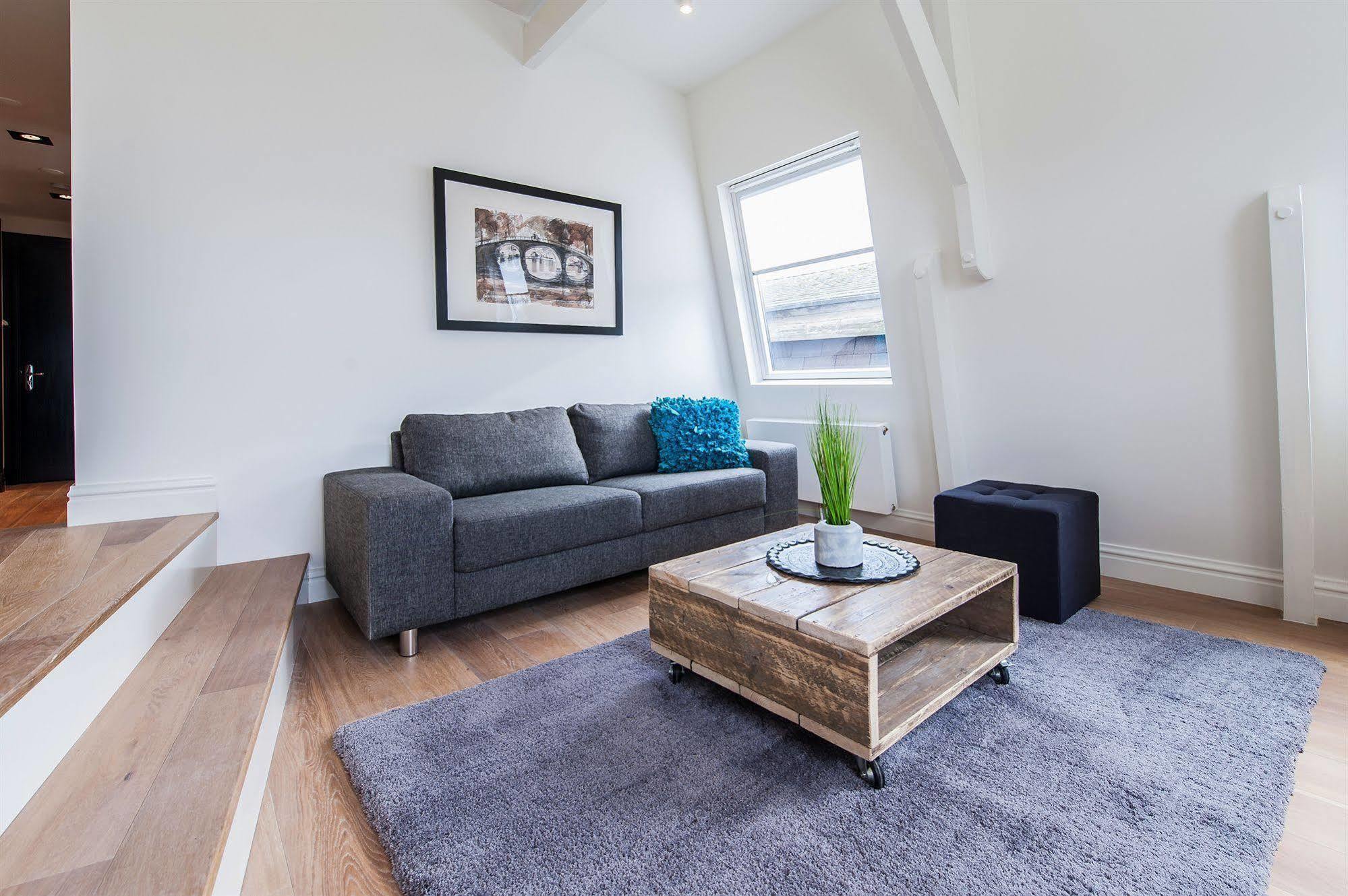 Short Stay Group Tropen Serviced Apartments Amszterdam Kültér fotó